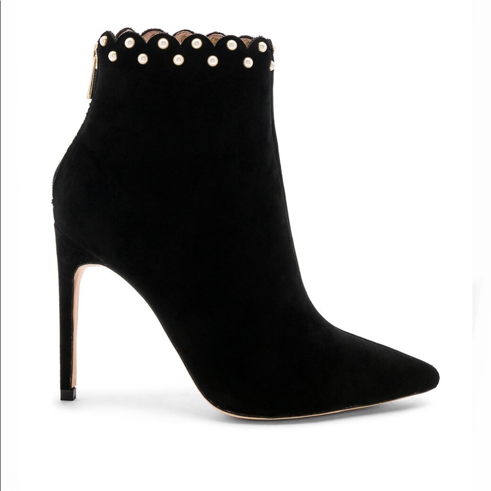 Raye x Revolve Lola Black Suede Booties size 6